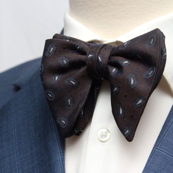 Mens Self-tied Big Butterfly bowtie S555 - Picture 14 of 16